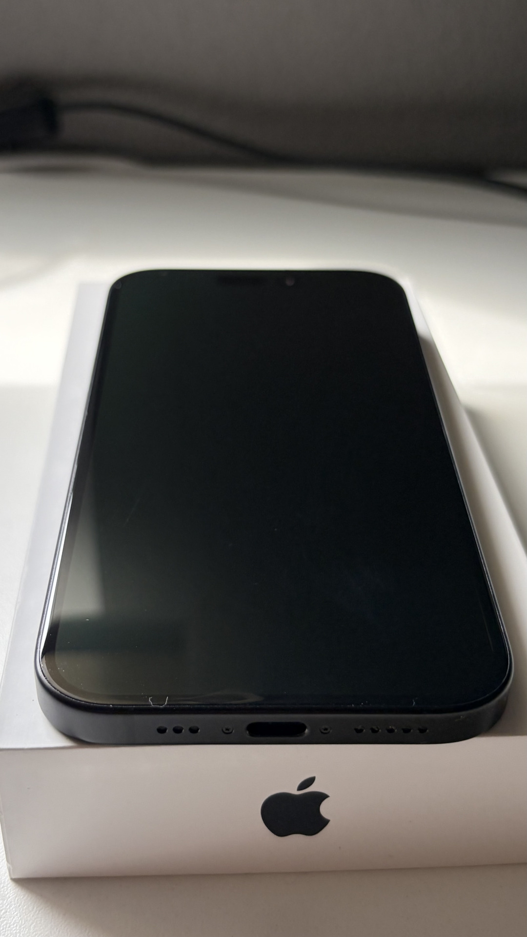 iPhone 15 – 128GB – Negro
