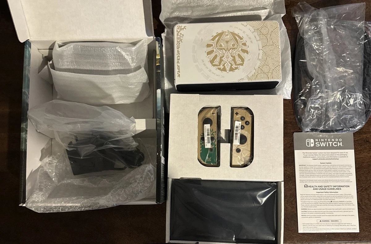 Nintendo Switch OLED – The Legend of Zelda Edition